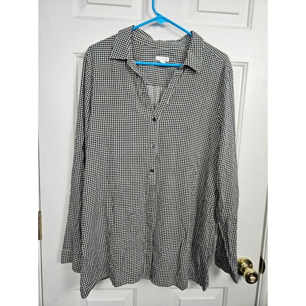 J.Jill Size XL Tall Button Up Houndstooth Design